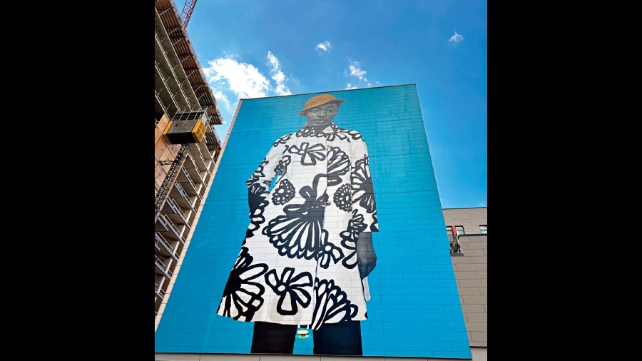 Amy Sherald’s towering Untitled mural