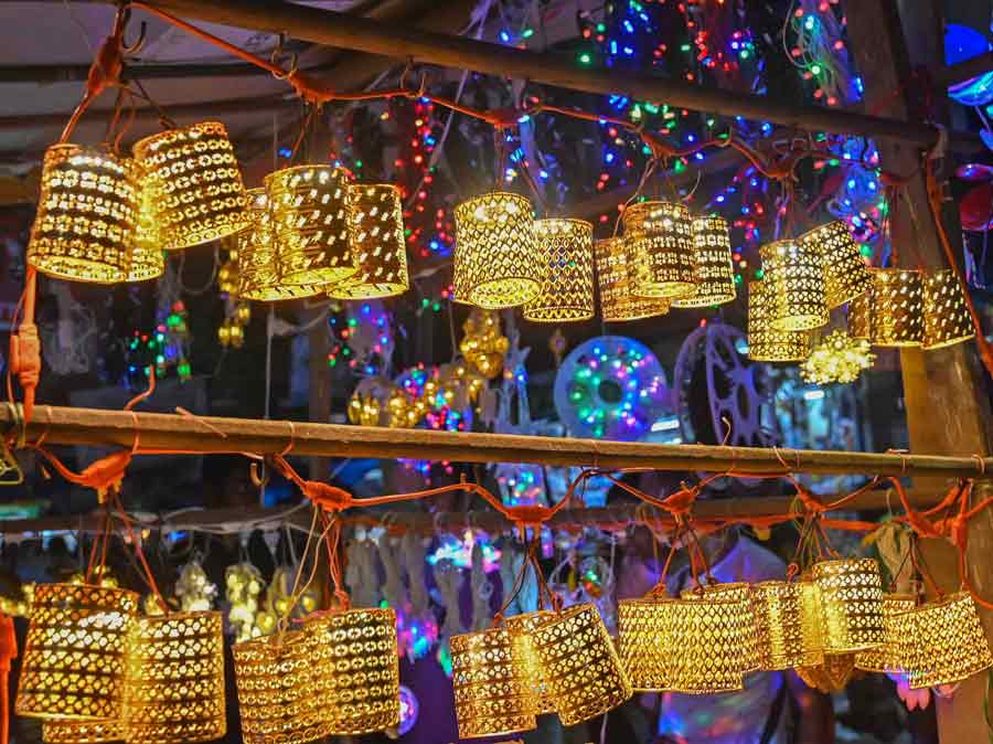 This Diwali, lampshade lights are trending in the market 