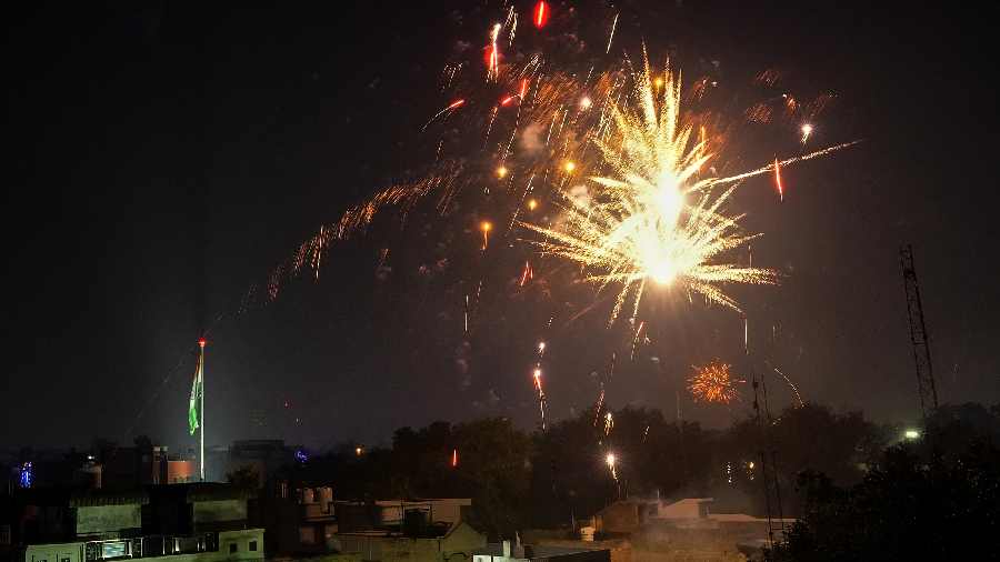 Kolkata dominated the cracker noise norm violation on Diwali night