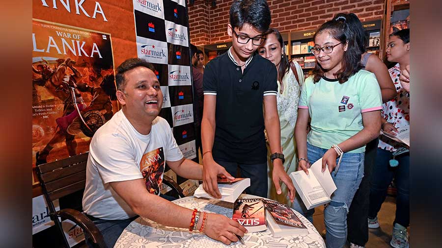 Amish dropped in at Starmark, South City Mall, on October 21, to promote his book War of Lanka