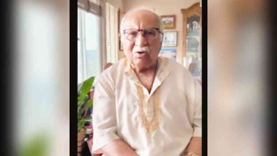92-year-old former student appeals for funds for Jadavpur University