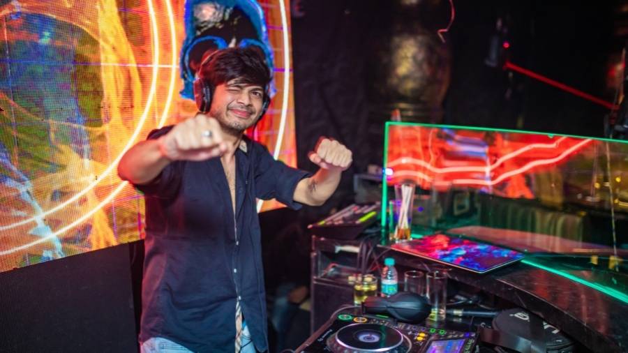 DJ Arjun aka Freakuency at Gold, JW Marriott Kolkata