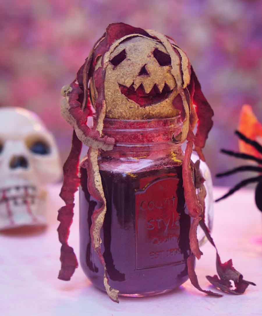 Bloody Beet Ghost from Social Hideout: Teetotalers, here’s an eerie drink for you! The Lake Market cafe is serving up a refreshing mocktail, the Bloody Beet Ghost, made with beetroot juice, ginger lime syrup, rock salt, apple cider and triple sec that’s as eerie as ever with a carved pumpkin sitting atop the drink, making it oh-so-Instagrammable