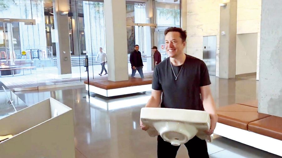 Elon Musk visited Twitter HQ in San Francisco on October 27 carrying a sink