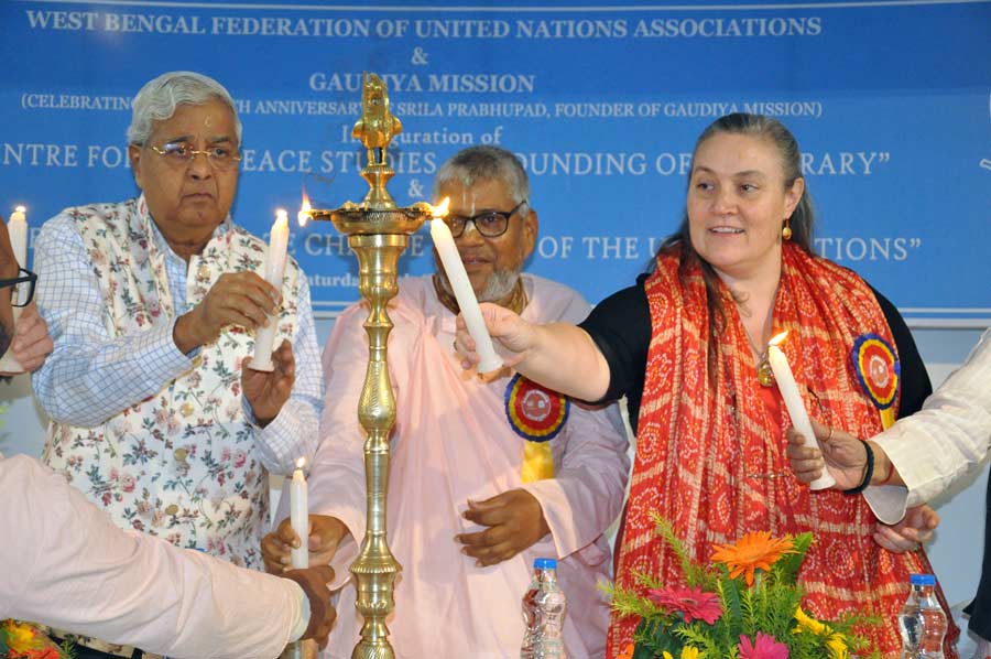 Lamp-lighting ceremony at the Gaudiya Mission auditorium at Bagbazar where a seminar on the topic ‘Challenges of Climate Change and Role of the United Nations’ was organised on Saturday, October 29. The event also witnessed the inauguration of Centre for UN and Peace Studies and its library