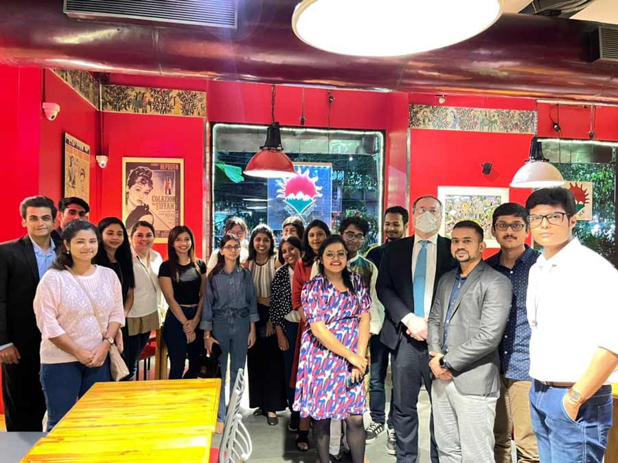 The Italian consul general Gianluca Rubagotti with a group of students at the Italian restaurant Fire and Ice Pizzeria on Park Street. These students will soon leave for Italy to pursue higher education.