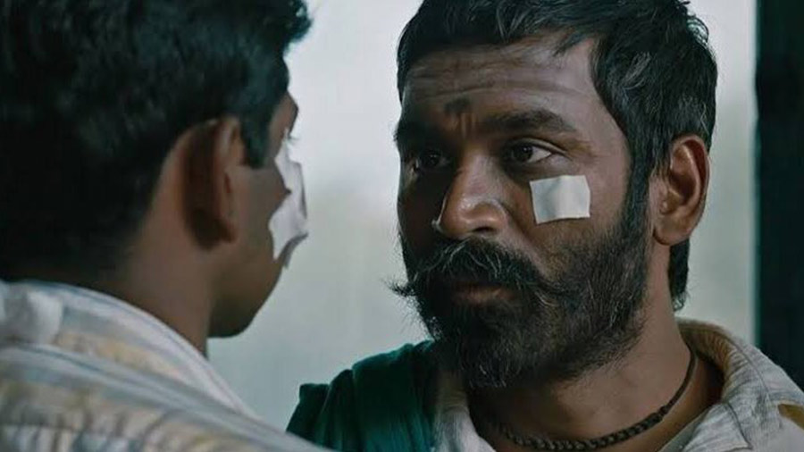 Aadukalam Review, Aadukalam Movie Review