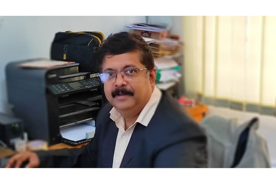 Prof. Dr. Rajiv Ganguly, Dean, University of Engineering & Management, Kolkata