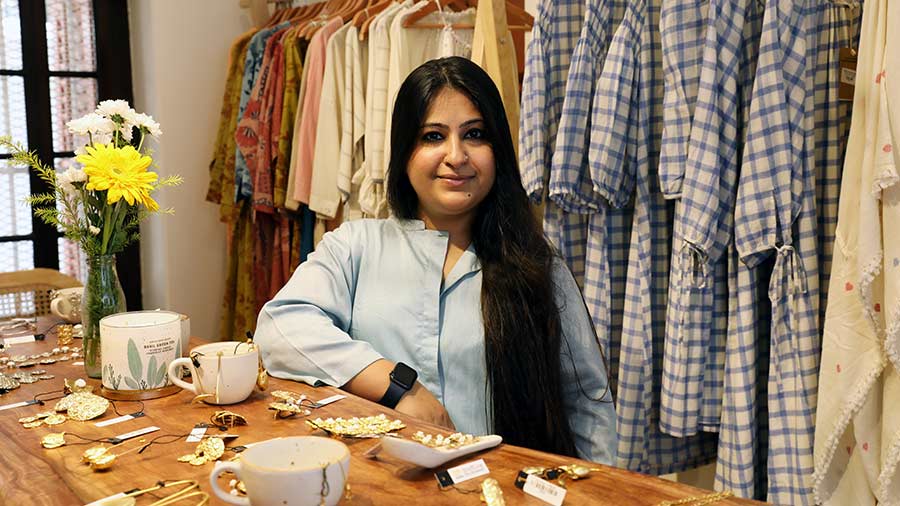 “We wanted a global feel in the look and aesthetic of the store. My first edit in Kolkata was in a 100-year-old house, so I wanted something along those lines and not something too mainstream. Our colour palettes, for instance, gear towards minimal monochromes and tan. Our tables have been made from discarded wood from trees,” Devyani shared