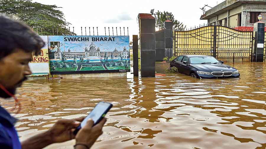 Blame game over Bangalore flood