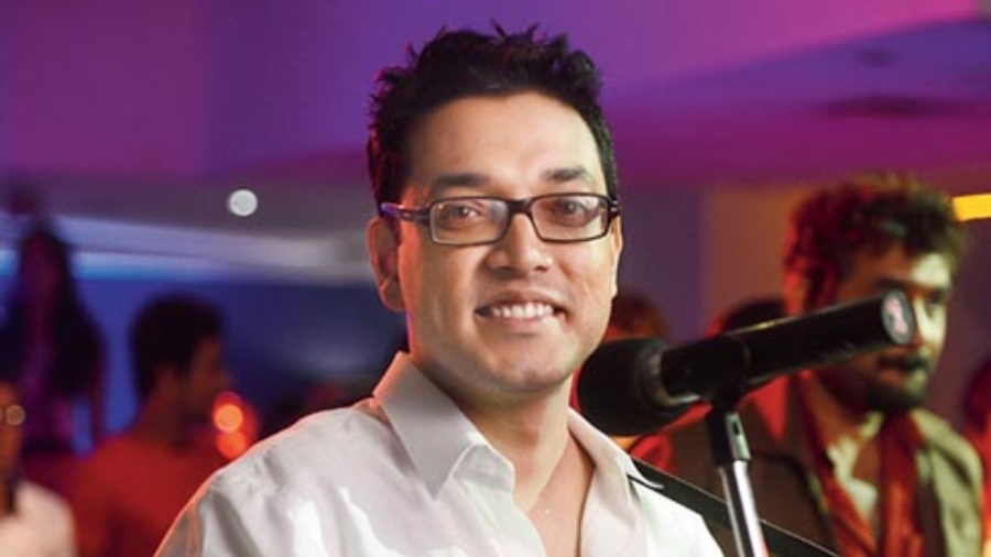 Anupam Roy, who will receive the first Kobitay Kathalap Samman