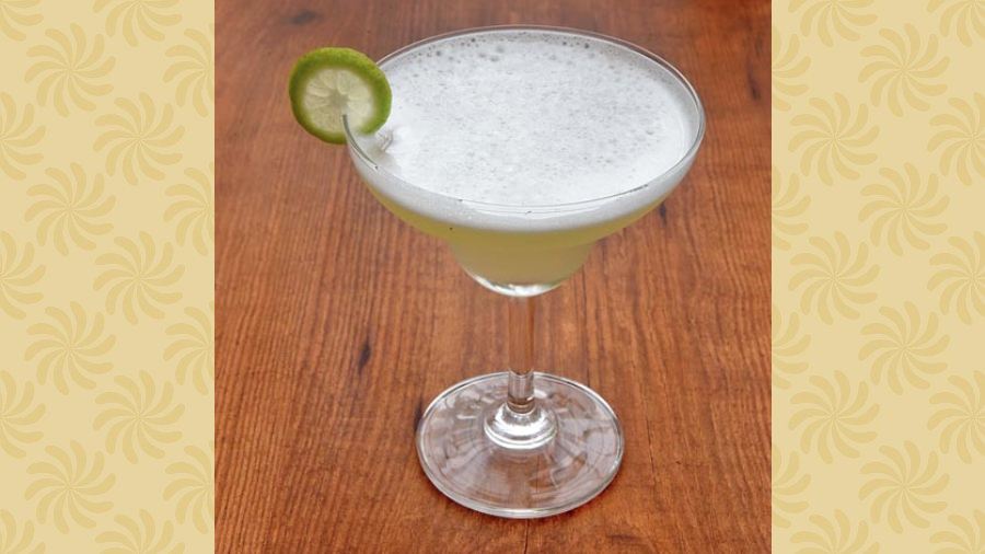 Kaffir Lime Martini: Savour this refreshing gin cocktail with Kaffir lime after a long day at work.