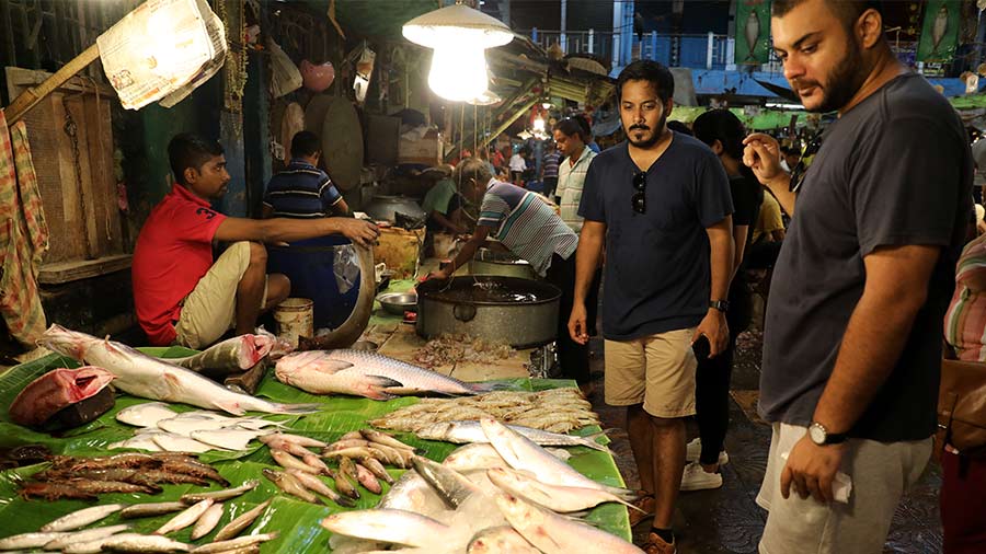 There are bigger ‘bontis’ or blades used to cut these really big fish, that can weigh up to 10kg sometimes