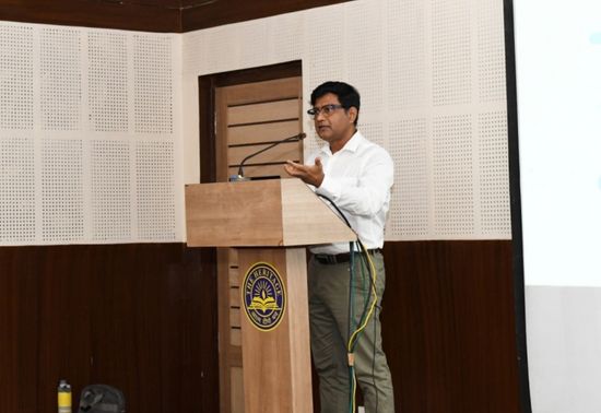  Mr Koushik Nath, Security Architect of CISCO Systems India addressed the students of the Heritage Institute of Technology, Kolkata