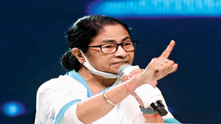 Mamata Banerjee - Bengal Students Top In Minimum Proficiency On ...