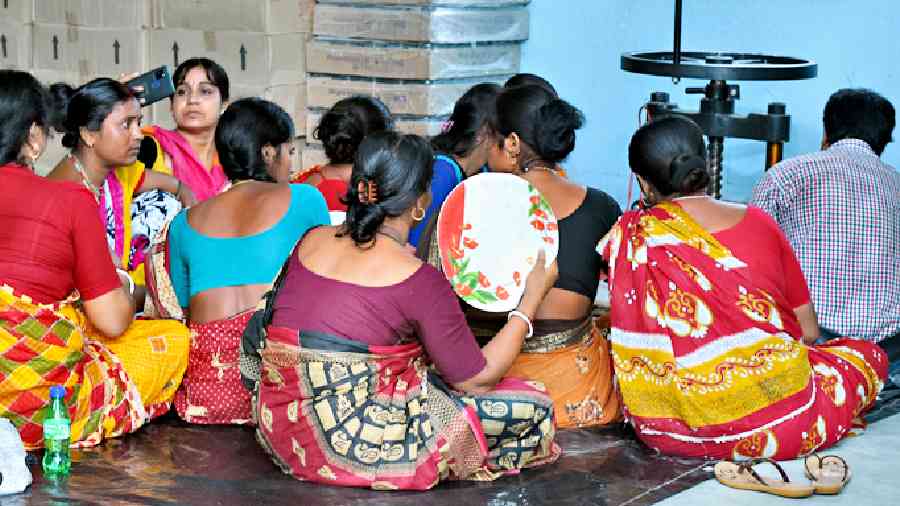 Women at the production unit in Jharkhali