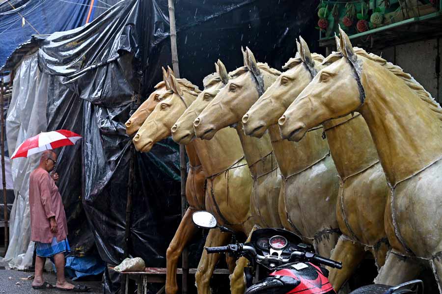 Life-size horse sculptures at Kumartuli on Tuesday morning.