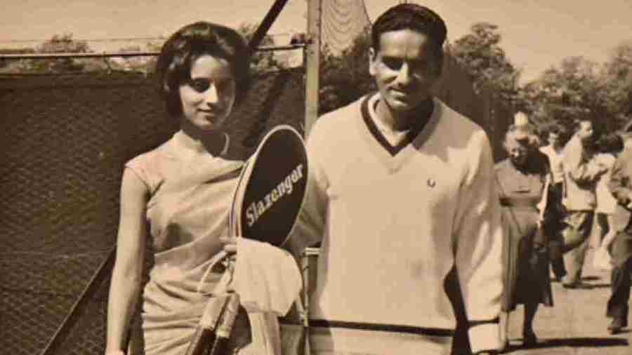 Naresh Kumar with wife Sunita Kumar at Queen’s Club, London, in 1962