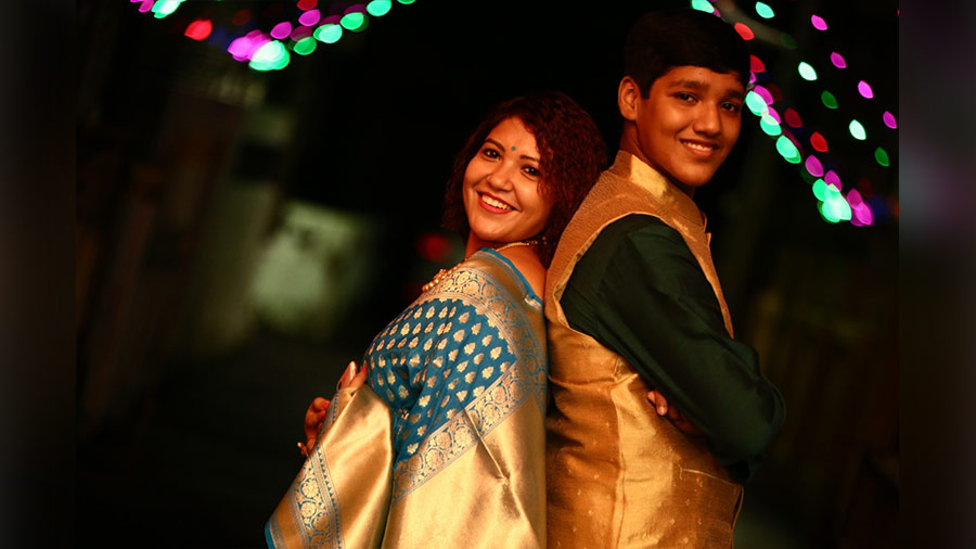 Rupa with her son Archisman, who is her main motivator when it comes to running.