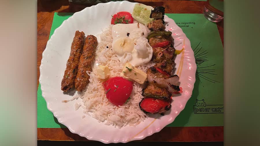 Sunday Classics: Isn’t Peter Cat’s iconic Chelo Kebab platter oh-so-tempting?