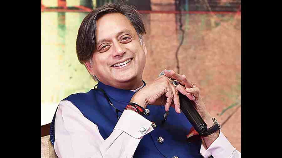 Tharoor officially enters fray
