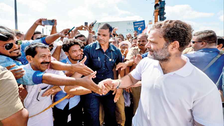 Women: Rahul slams BJP
