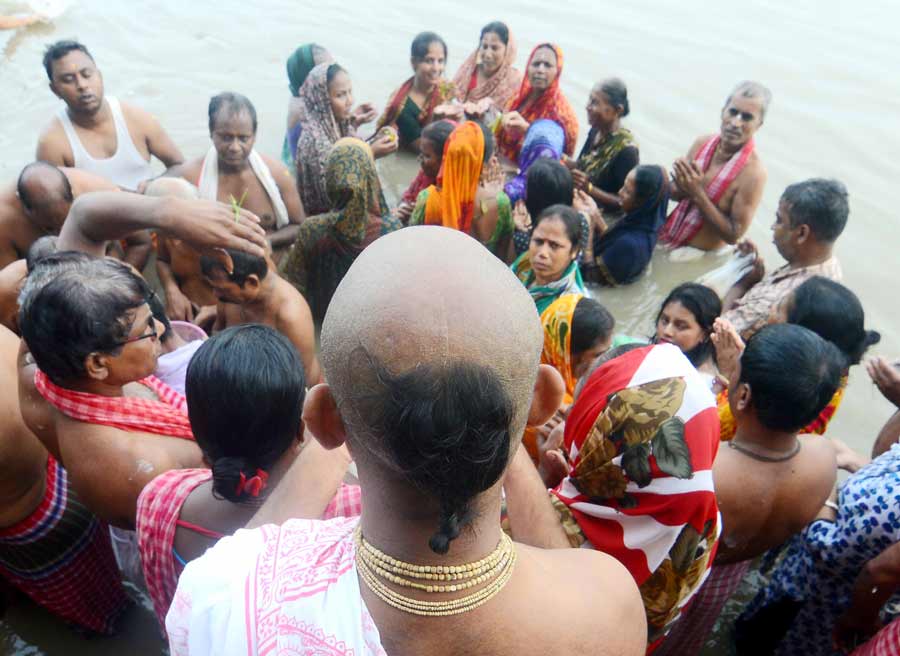 According to Bengali tradition, Durga Puja celebrations begin with Mahalaya. It is the day when Goddess Durga descends on Earth. Another ritual that goes to mark the short span of humans on this world, called Tarpan, is also observed on Mahalaya.