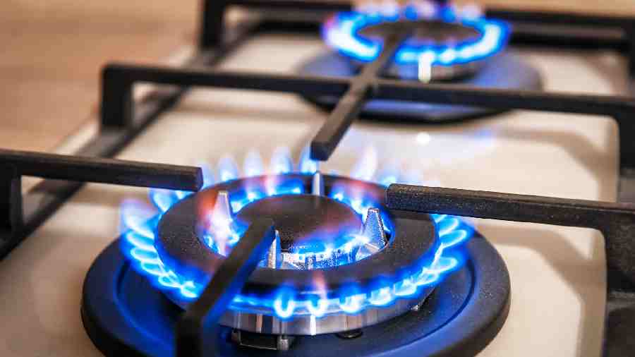 The panel headed by Parikh — a member of the disbanded Planning Commission — was told to suggest a “fair price of natural gas to the end-consumer” by the end of September.