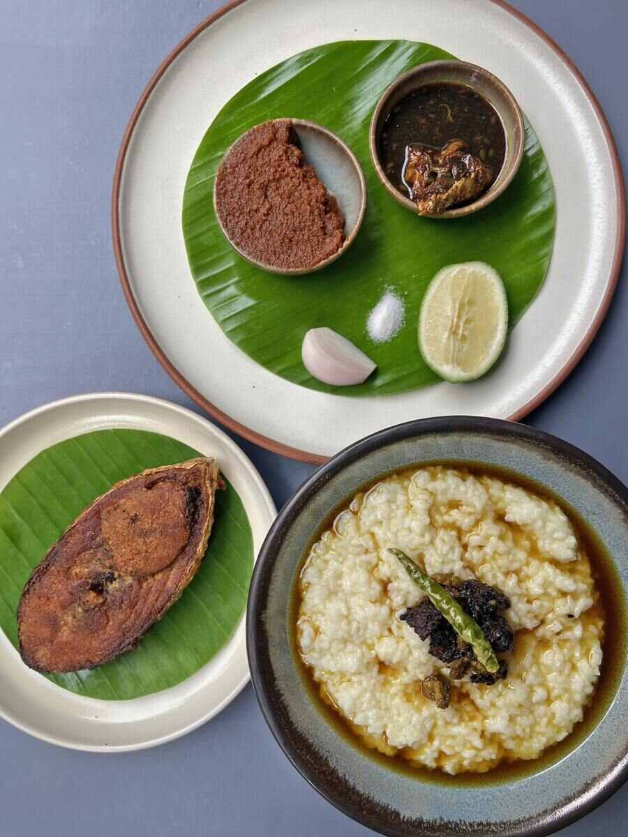 Muro to Lyaaja Ilish Thala: Celebrating the queen of Bengali fish is a must during Durga Puja, and this tip-to-toe meal incorporates all the tastiest parts of the fish with a kurkure ilish bhaja, a fishy bhorta made with the tail-end meat and bones, a classic maachh’er tok with the fish head, and soft gola bhaat (slightly overcooked rice, Bengali style) with a tempering in ilish tel