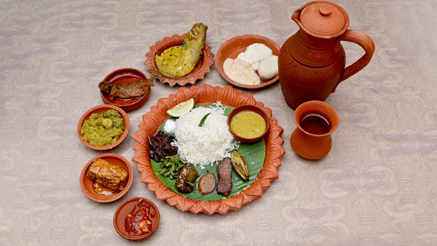 Ashtami calls for a lavish traditional Bengali meal