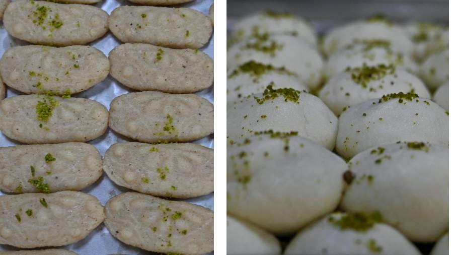Chandrapuli and (right) Mausumi sandesh at Girish Chandra Dey and Nakur Chandra Nandy
