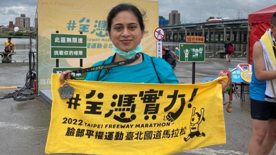 Symphony Chakraborty at the 2022 Taipei Freeway Marathon 