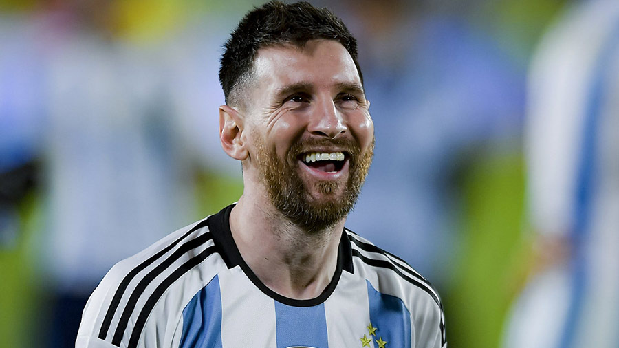 Lionel Messi refuses to have his likeness emblazoned on Argentine notes given the plummeting state of the Argentine peso