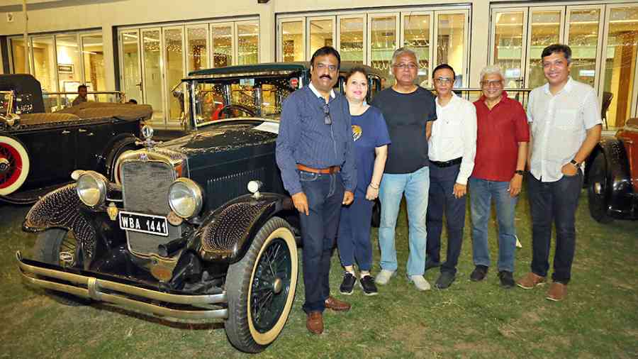 Jayajit Biswas (extreme left), president DI, poses with council members (l-r) Taniya Robinson, Ashim Nandi, Michael Rao, Leslie D’Gama and Samir Doshi. He said, “It was a great opportunity to appreciate the beauty and history of these classic cars while bringing the community together. We are thankful to EIMG for partnering with us and we look forward to having this as an annual event.” 