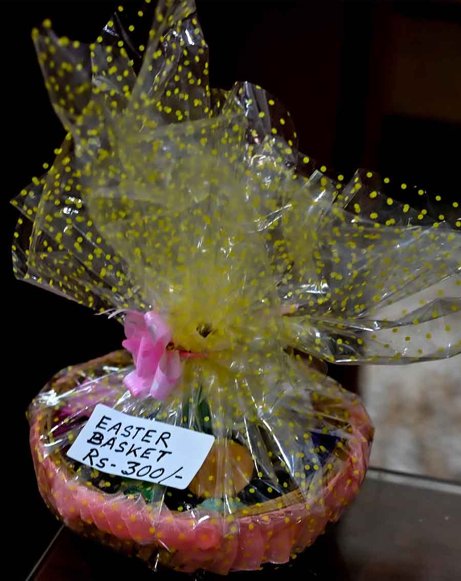 Easter is a time to meet family and friends, and Saldanha’s Easter baskets make a perfect gift for the occasion. These baskets, which you can customise as well, are full of Easter treats including assorted chocolates, Easter eggs, chocolate animal figures, and more. So pick up a ready made basket or create one of your own! Price: Rs 300 (small), Rs 400 (big) 