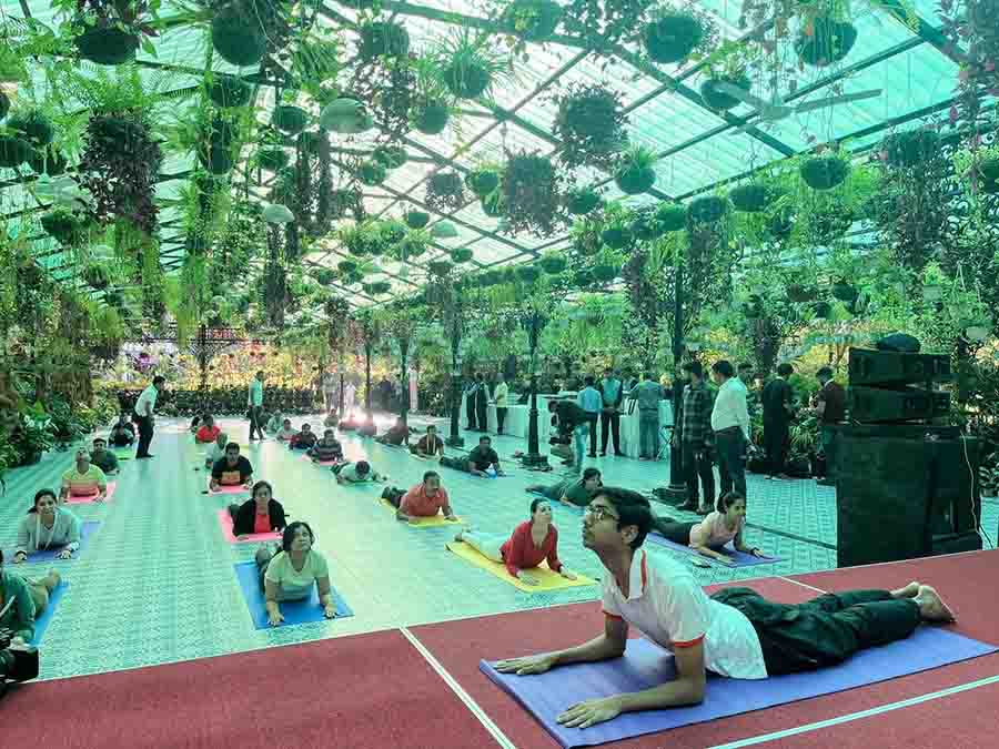 The meeting included two side events, an inaugural session, working group meetings, and a series of bilateral meetings. On Day 2, the delegates began their morning with yoga and meditation in Siliguri