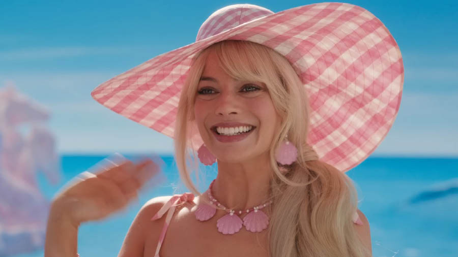 Margot Robbie  Barbie Teaser Trailer 2: Margot Robbie, Ryan Gosling and  Simu Liu promise a comedy riot in Barbie Land - Telegraph India