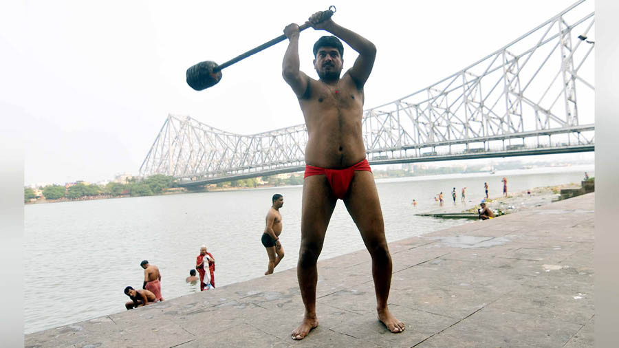 On the banks of the Ganga, at Kolkata’s only akhara, men start their day with kushti