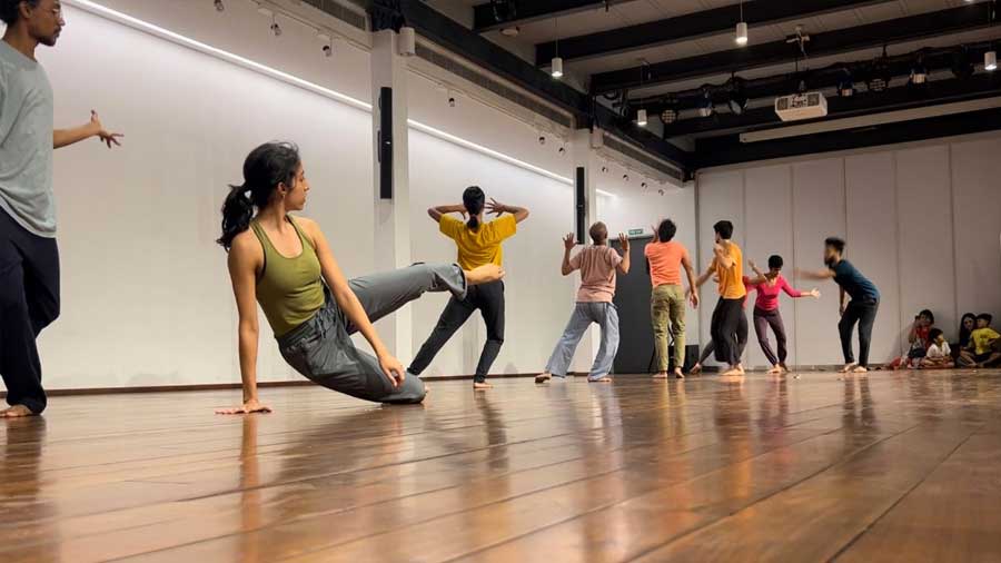 The poetry was incorporated into a dance workshop 