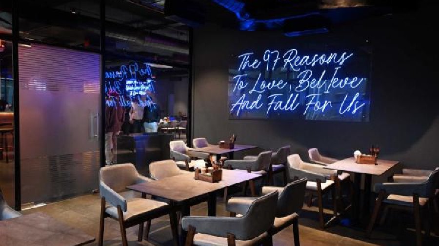 If you are looking to catch up with your friends over shisha and good food, this section is for you. With neon captions on the walls, this lounge area is quaint and snug. “Not everyone wants to party, some just want to unwind, so for them we made this section that serves hookah too,” said Tejinder