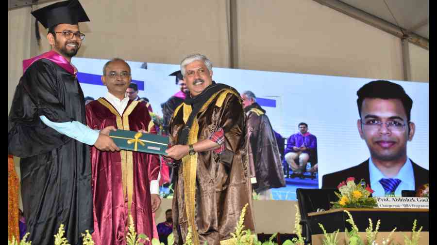 IIM Calcutta | IIM Calcutta Conducts 58th Convocation Event For 2023 ...