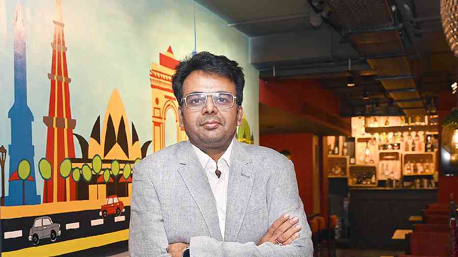 “By bringing the two brands together we have tried to create a space where it can cater to all age groups. You can call it a cafe, restaurant-cum-bar where you have the luxury to order from fast food items to authentic north Indian cuisine, from Boba shakes to amazing cocktails. We have items to tickle everyone’s taste buds,” said Apurv Chokhani (in the picture) and Deepak Chotwani and Sankhoj Das (not in the picture) partners of HKM Food and Beverages and franchise partners of The Old Delhi & Fat Tiger.