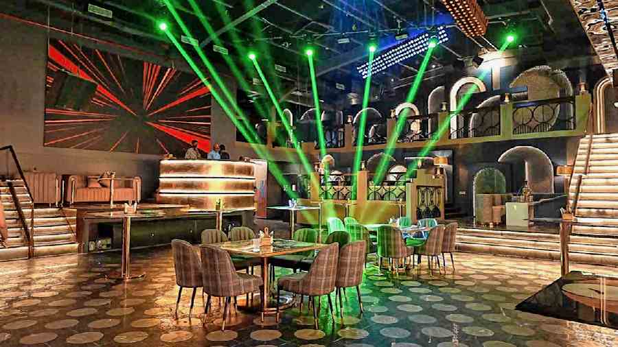 Drunken Teddy has almost a 2,000sq ft dance floor with an elevated DJ console attached with a VIP section, a 18ftx10ft LED wall, unique chandeliers which can produce infinite colours, patterns and lights, all controllable.