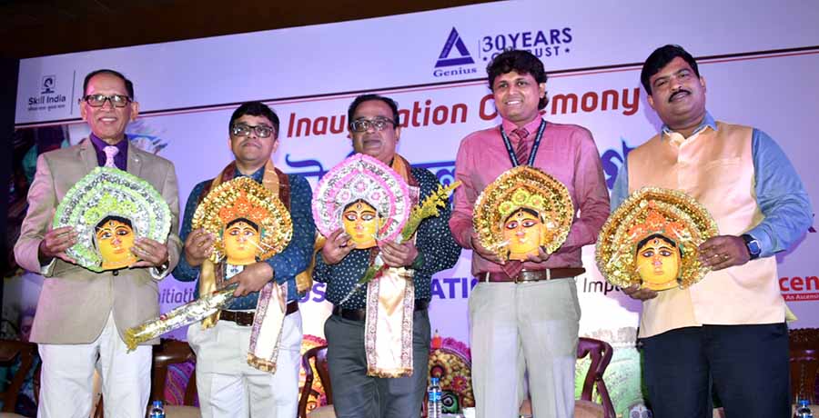 A memorandum of understanding (MoU) was signed between Genius Foundation and Ascensive Edu Skill Foundation at the Hotel Hindustan International on Tuesday to present a global platform to local Chhau mask artisans. The project will also focus on developing markets and boost sales for them at the national and international levels. Special emphasis will be given to educate the artisans on modern packaging techniques