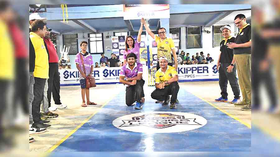 Maitreyi Mallick owner of Apollo XI was awarded Best Owner along with the runner-up team owner, Atin Dutta, and the captains of the two finalists