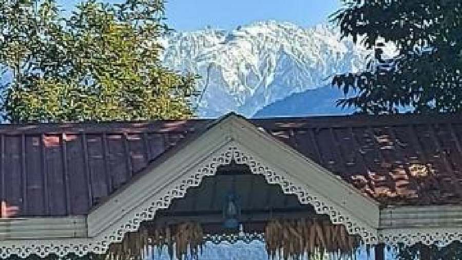 The snowy peaks of the Kanchenjunga set against an azure sky is one of the most amazing views from the hotel.