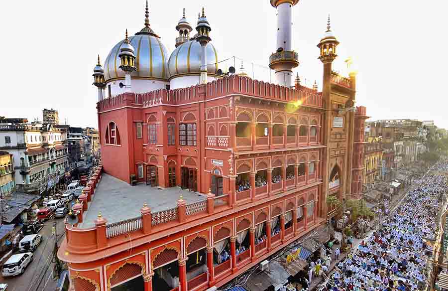 A view of Nakhoda Masjid on Saturday during the Eid Namaz