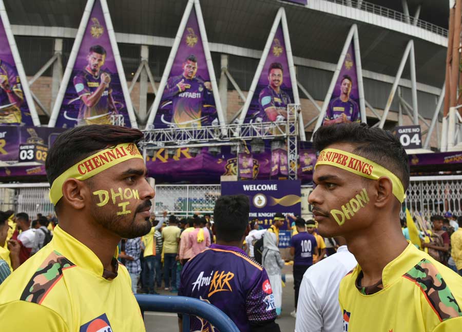 The name of their hero blazoned on their cheeks, MS fans all ready to cheer CSK to victory 