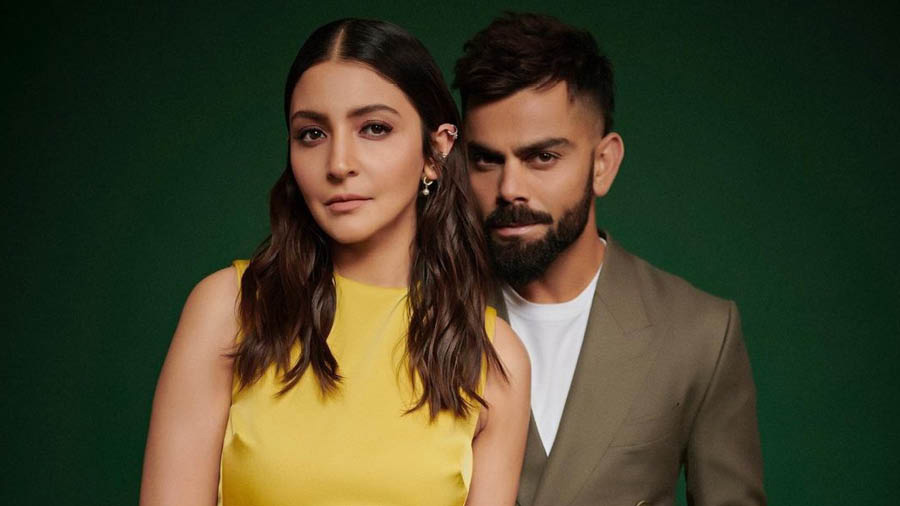 Virat Kohli Jhootha: Anushka Sharma Crashes Husband's Instagram