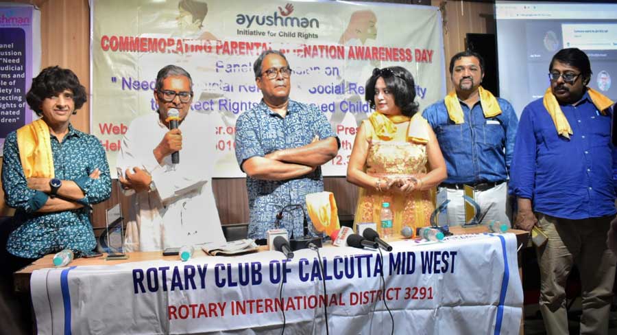 A panel discussion on the 'Need for judicial reforms & social responsibility to protect the rights of alienated children' was organised by the Rotary Club Kolkata MidWest at the Kolkata Press Club on Tuesday. Participants included Debsankar Halder, Ashok Viswanathan, Mallar Ghosh and Mallika Ghosh among others  